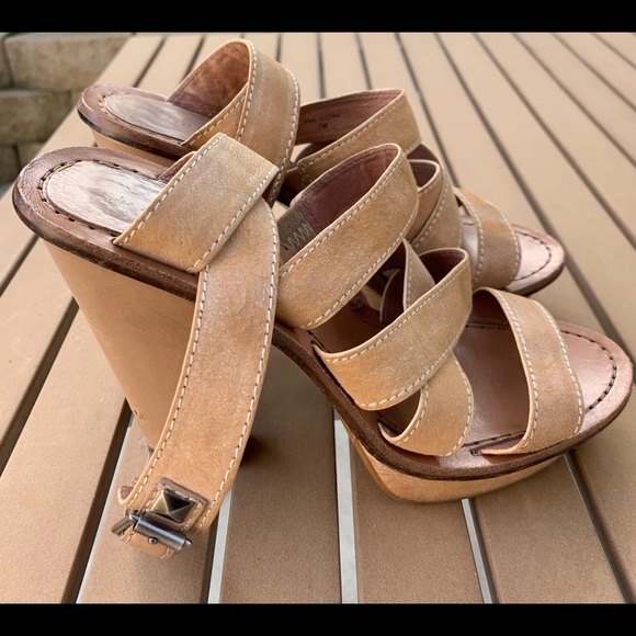 7 FOR ALL MANKIND high heel sandals - Picture 2 of 2